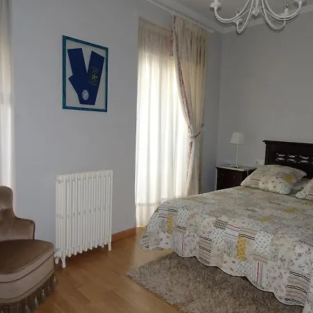 A Casona Do Barco Casa Grande Con Garaje Privado Y Jardin Hébergement de vacances *